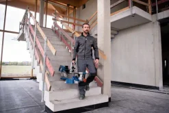 Akkukatkaisu- ja jiirisaha