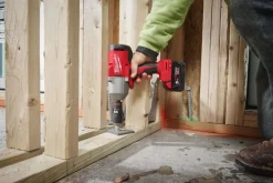 Akkumutterinväännin