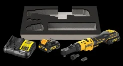 Akkuräikkäväännin