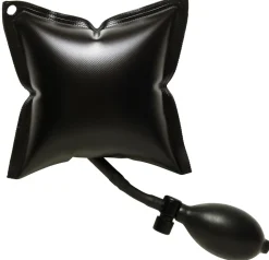 Asennustyyny ikkunan asennukseen