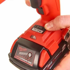 Automaattiruuvinväännin