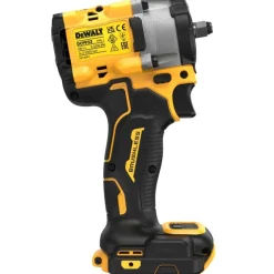 Iskevä akkumutterinväännin