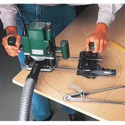 Käsiyläjyrsinsovitin