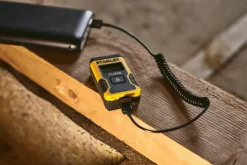 Laseretäisyysmittalaite