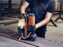 Magneettikeernaporakone