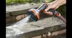 Monitoiminen kastelupistooli