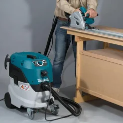 Märkä- ja kuivaimuri