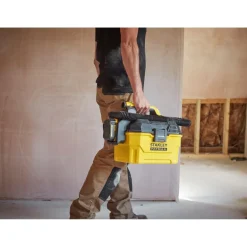 Märkä- ja kuivaimuri