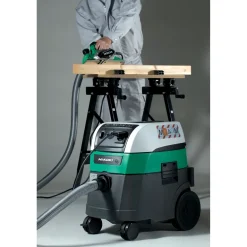 Märkä- ja kuivaimuri