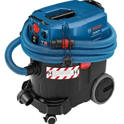 Märkä- ja kuivaimuri