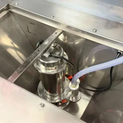 Märkäpuhalluskaappi