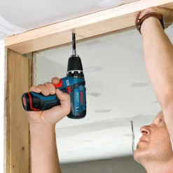 Porakone-ruuvinväännin