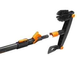 Räystäskourun puhdistaja