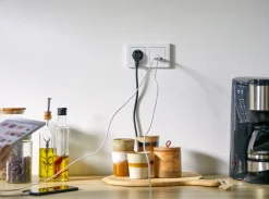 USB-latausliitäntä