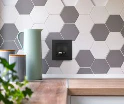 USB-latauspistorasia